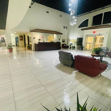 Fairbridge Inn & Suites Cuero Zewnętrze zdjęcie