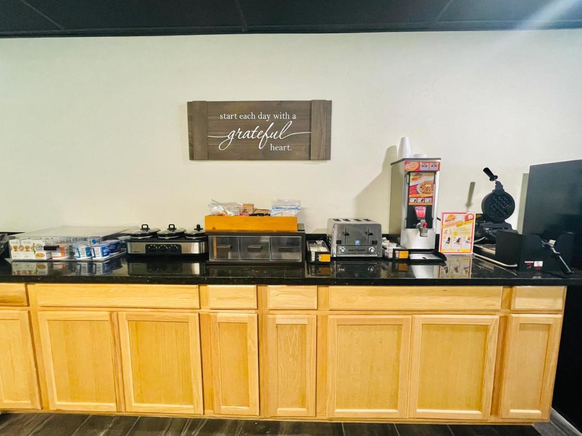 Fairbridge Inn & Suites Cuero Zewnętrze zdjęcie