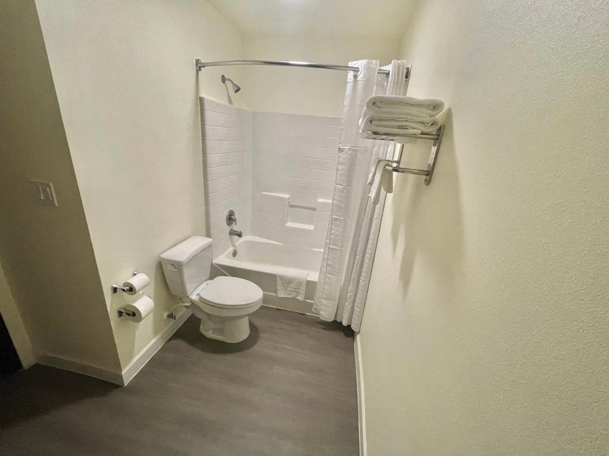Fairbridge Inn & Suites Cuero Zewnętrze zdjęcie