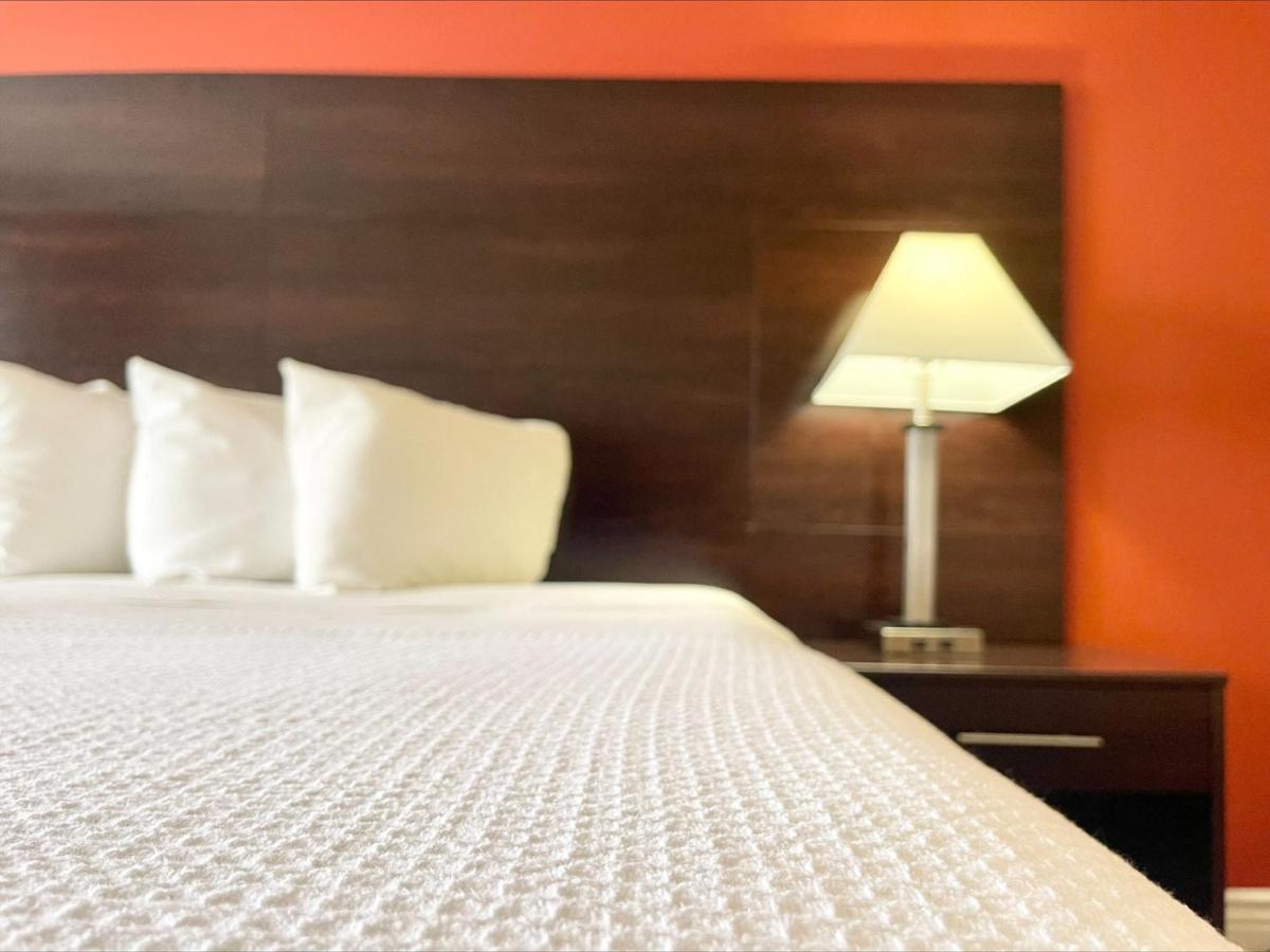 Fairbridge Inn & Suites Cuero Zewnętrze zdjęcie